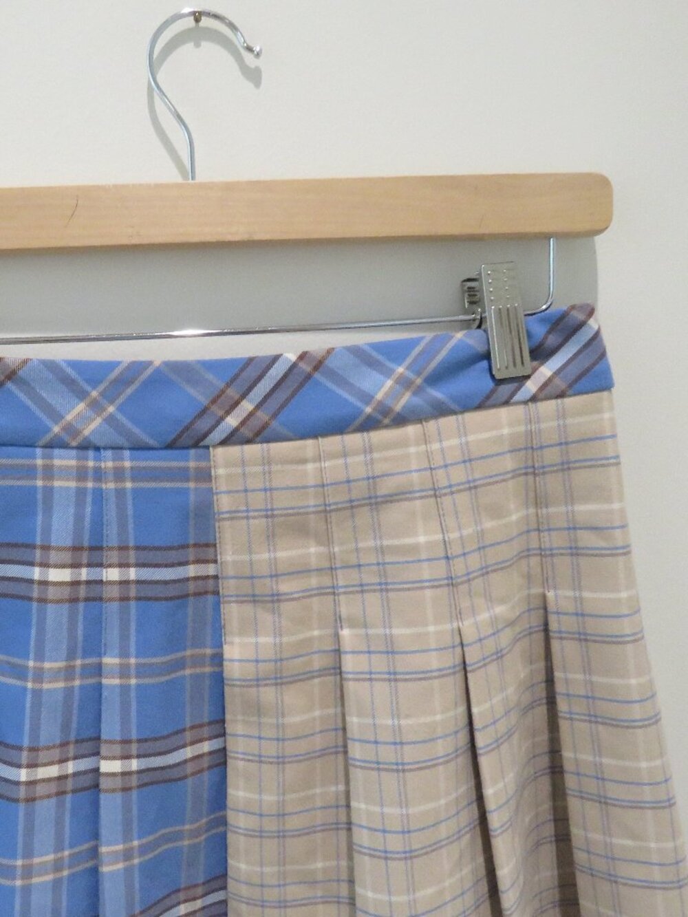 ARITZIA SUNDAY BEST Olive Micro Pleat Plaid Mini Skirt 4 Academia Coquette Prep - Picture 5 of 15